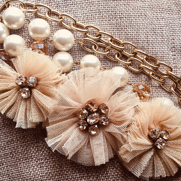 Jewelry - Tulle Flower Pearl Crystal Golden Chain Necklace Belt